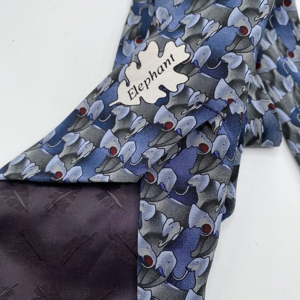 Nature Conservancy Men's Silk Necktie Tie Karen Bierce 57" Elephants Wildlife - Picture 6 of 6